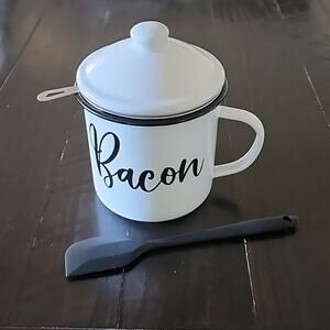 NEW - BACON Grease Container Strainer Farmhouse Silicone Spatula 46 oz White